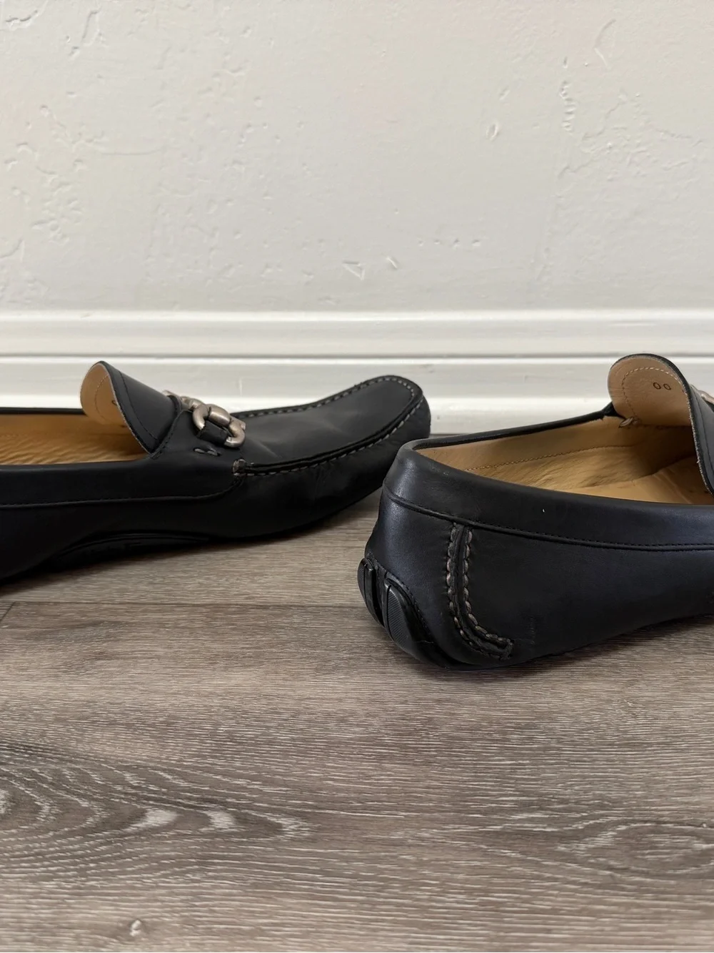Salvatore Ferragamo classic black
